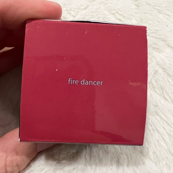 Tarte fire dancer chrome shadow pot paint NEW - Picture 3 of 4